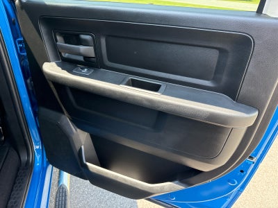 2023 RAM 1500 Classic Tradesman Crew Cab 4x4 6'4' Box