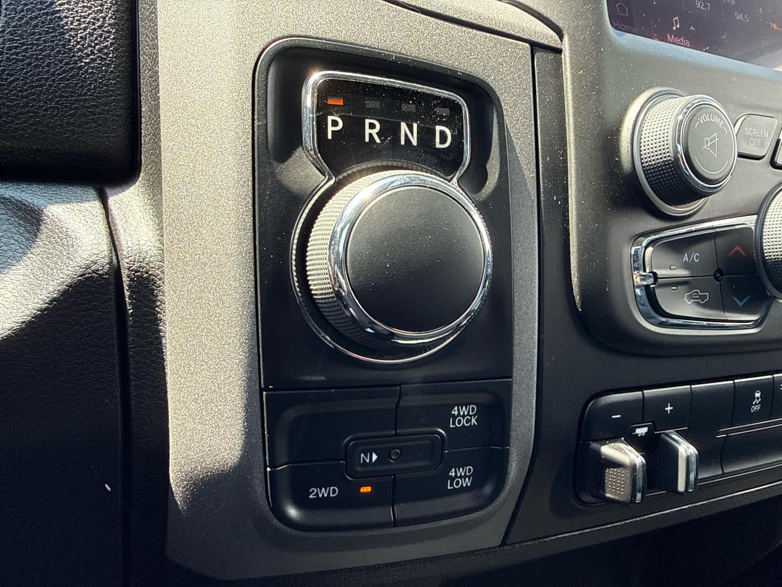 2023 RAM 1500 Classic Tradesman Crew Cab 4x4 6'4' Box