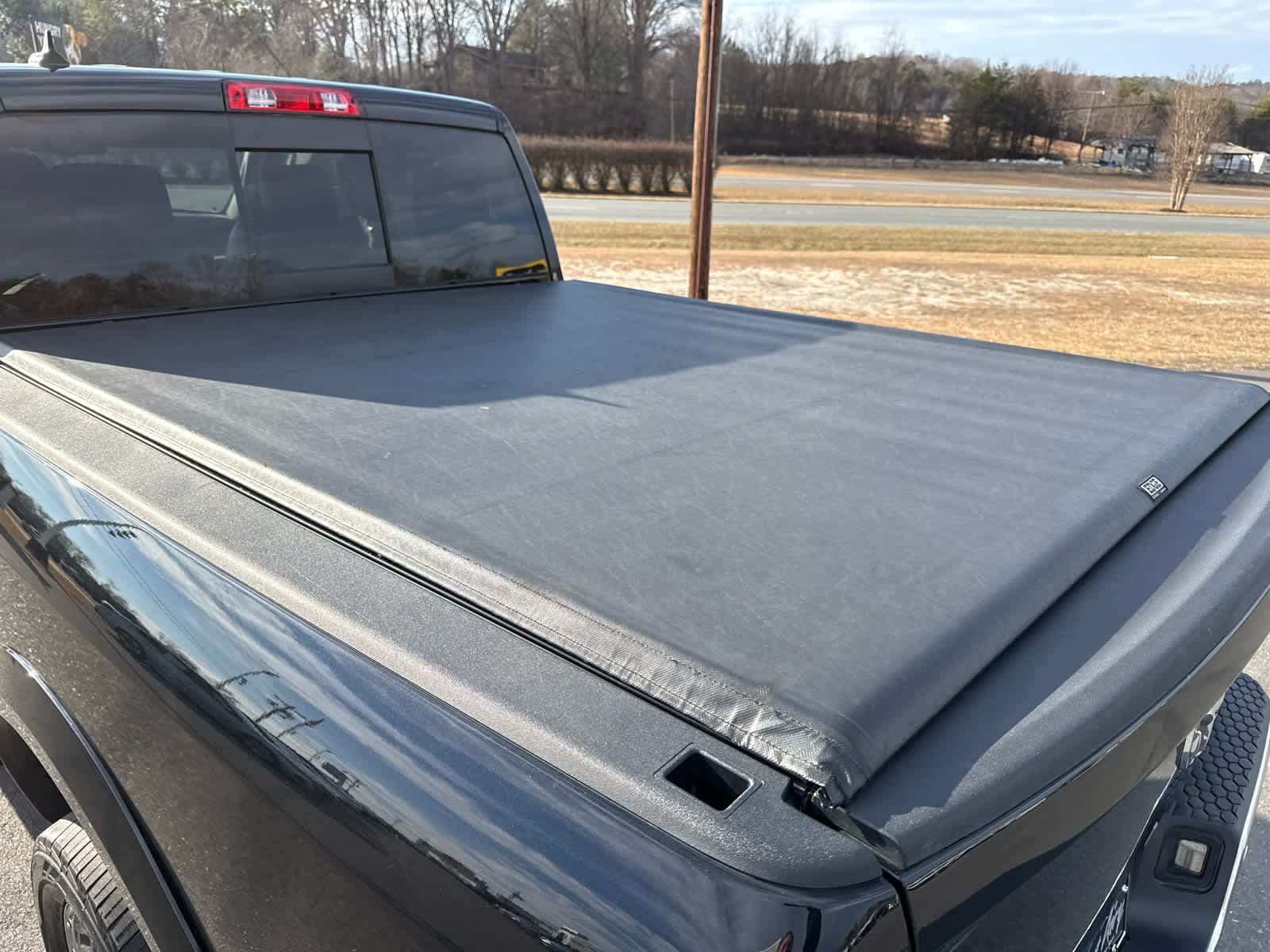 2018 RAM 1500 Laramie Crew Cab 4x4 6'4' Box