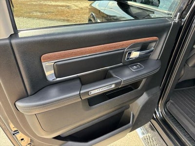 2018 RAM 1500 Laramie Crew Cab 4x4 6'4' Box