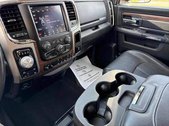 2018 RAM 1500 Laramie Crew Cab 4x4 6'4' Box