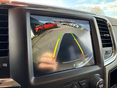 2018 RAM 1500 Laramie Crew Cab 4x4 6'4' Box