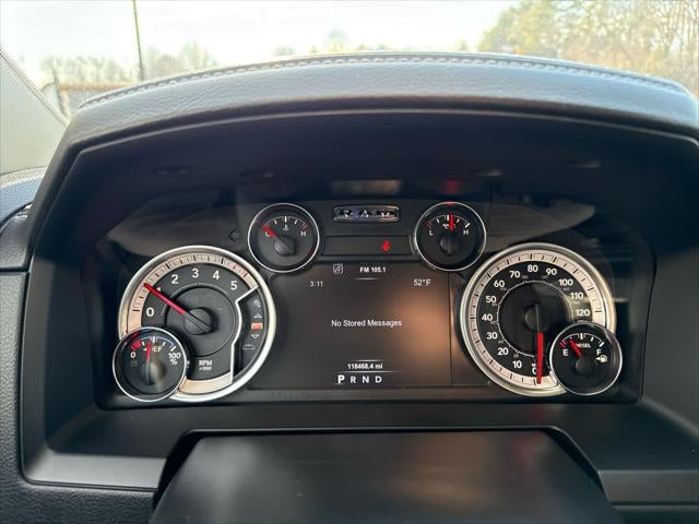 2018 RAM 1500 Laramie Crew Cab 4x4 6'4' Box