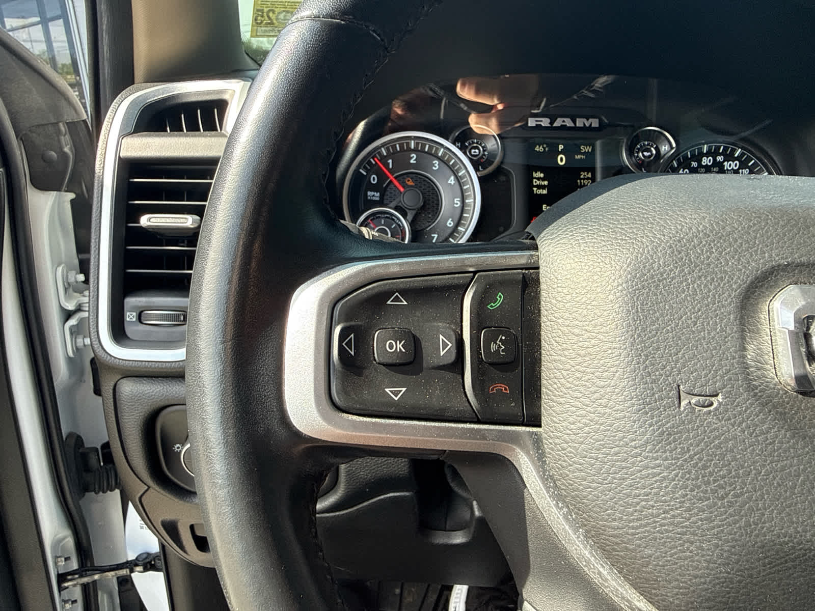 2020 RAM 1500 Big Horn Quad Cab 4x2 6'4' Box