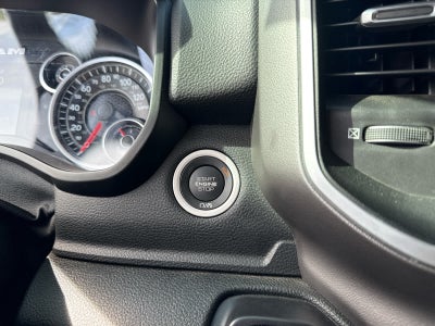 2020 RAM 1500 Big Horn Quad Cab 4x2 6'4' Box