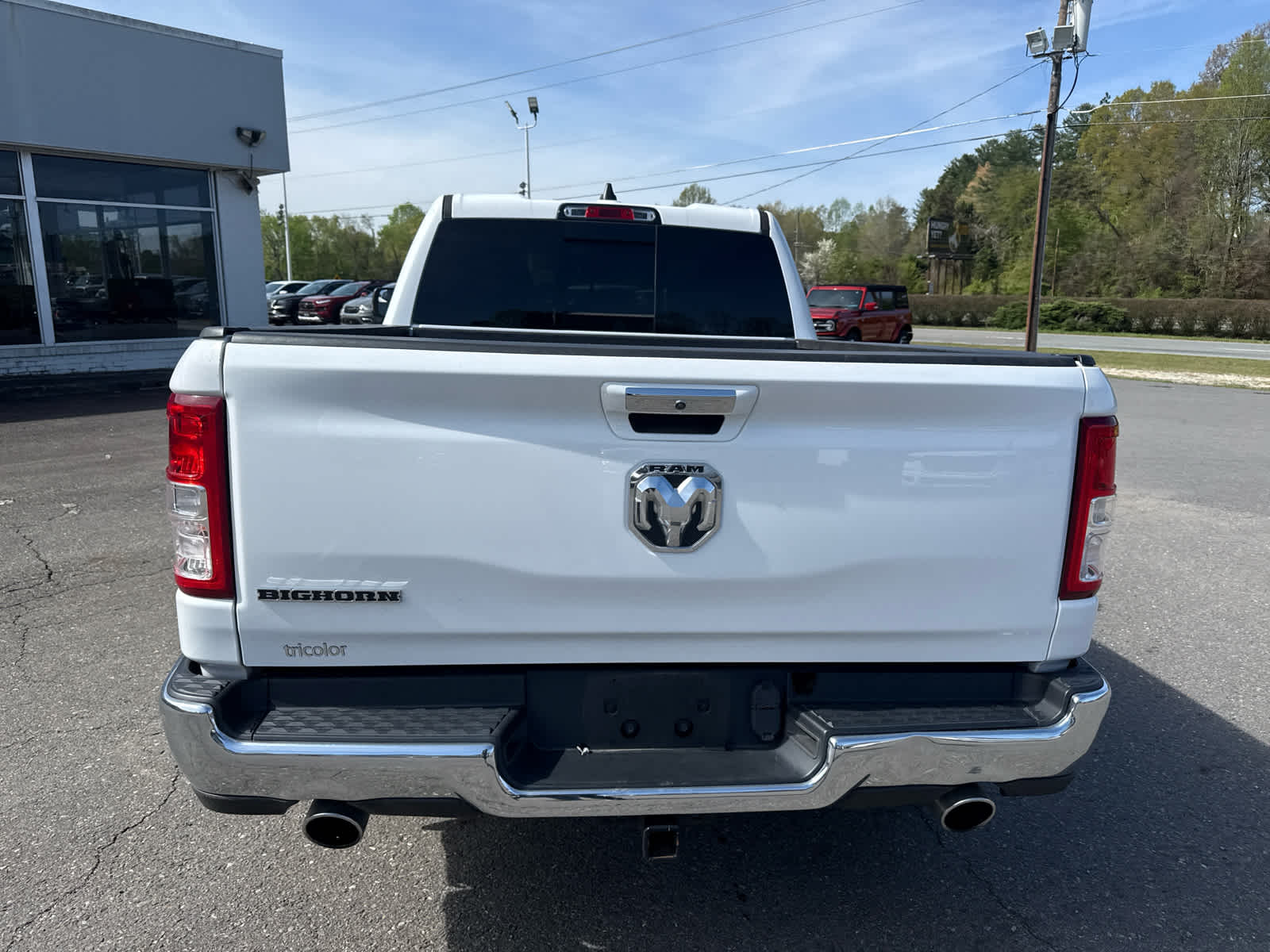 2020 RAM 1500 Big Horn Quad Cab 4x2 6'4' Box