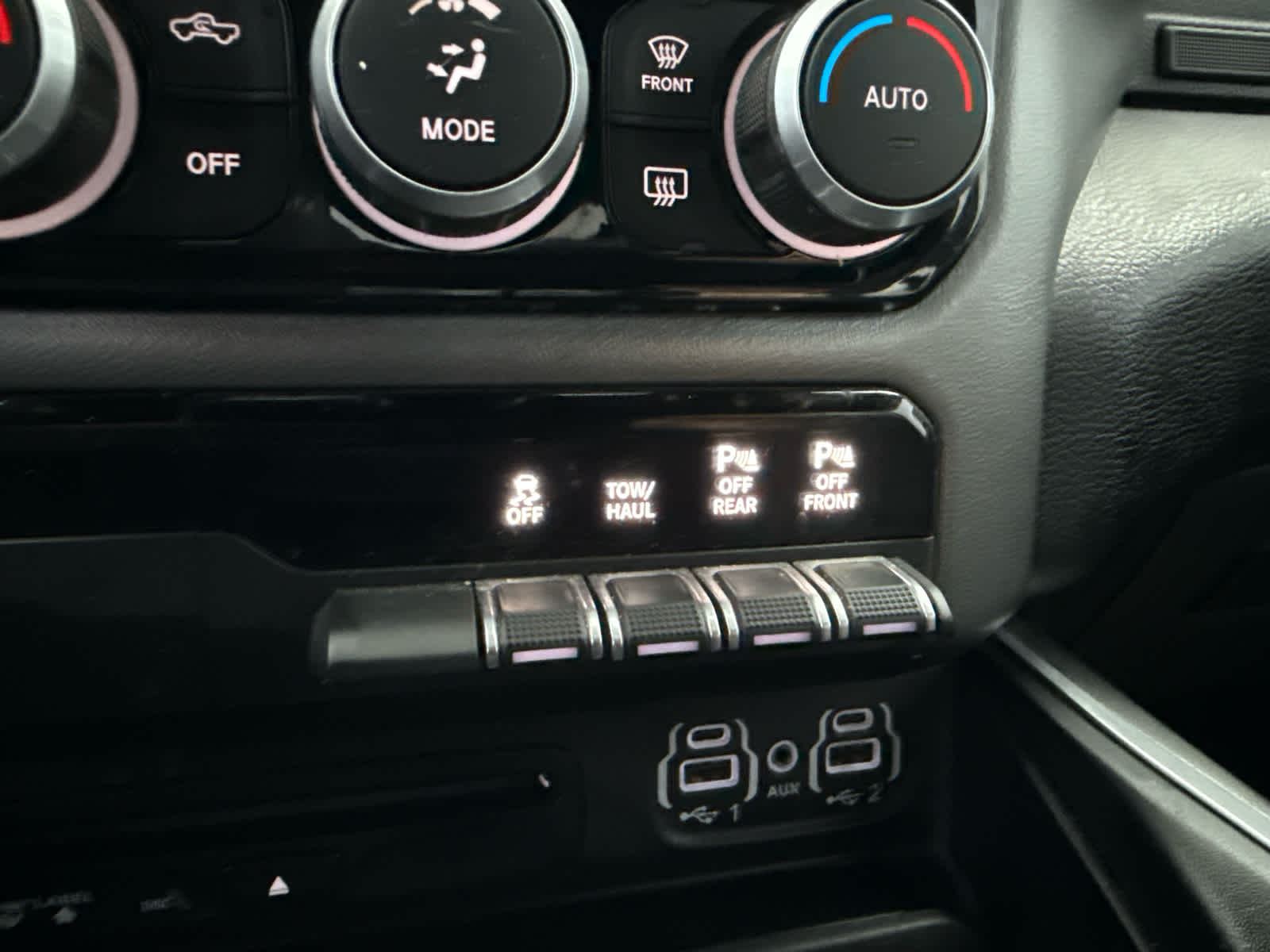 2019 RAM 1500 Big Horn/Lone Star Crew Cab 4x4 5'7' Box