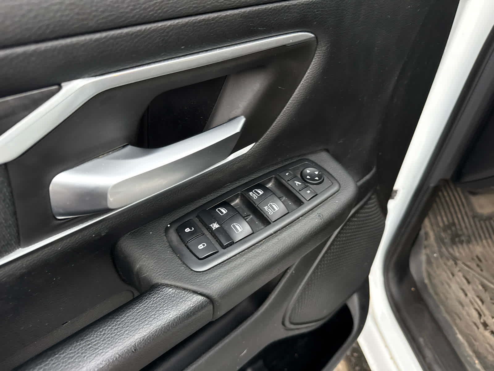 2019 RAM 1500 Big Horn/Lone Star Crew Cab 4x4 5'7' Box