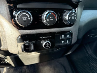 2025 RAM 1500 Tradesman Crew Cab 4x4 5'7' Box