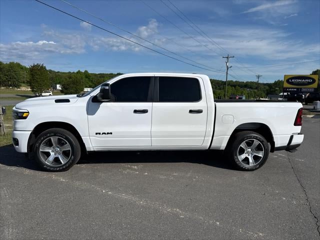 2025 RAM 1500 Tradesman Crew Cab 4x4 5'7' Box