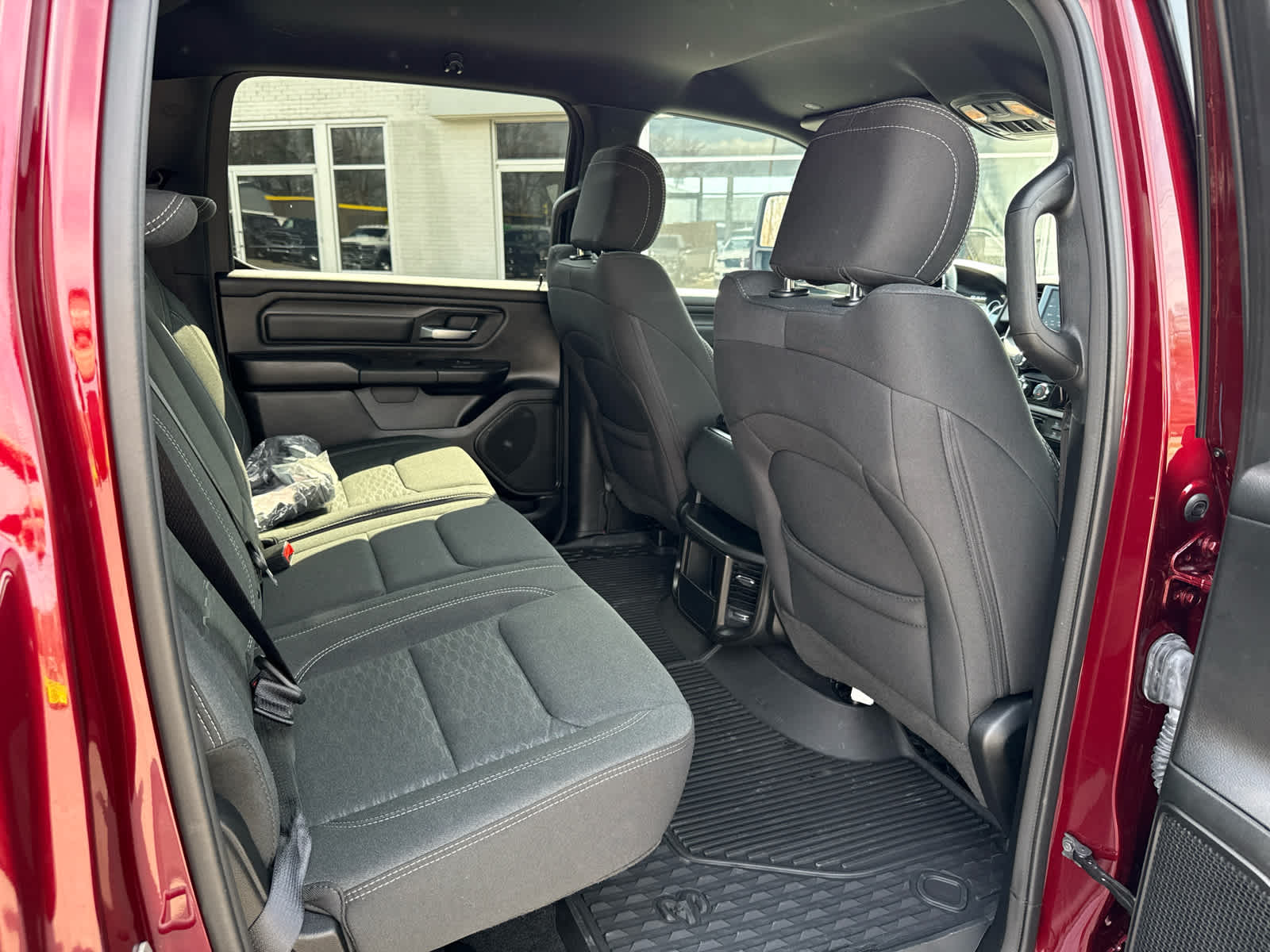 2025 RAM 1500 Tradesman Crew Cab 4x4 5'7' Box