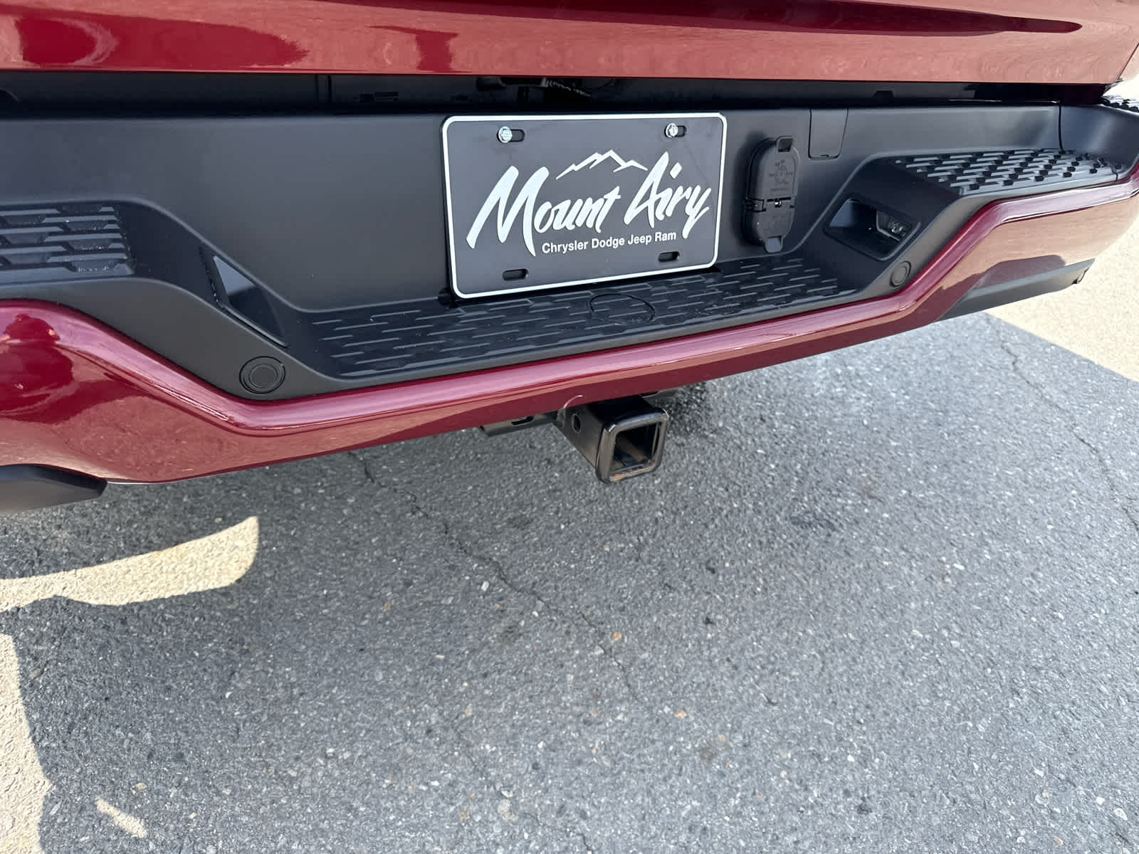 2025 RAM 1500 Tradesman Crew Cab 4x4 5'7' Box