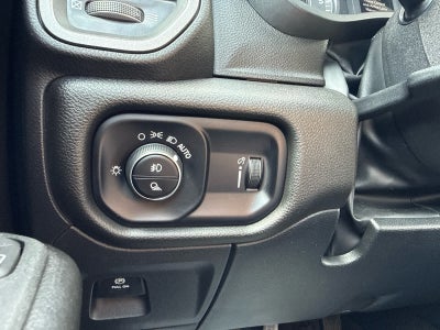 2025 RAM 1500 Tradesman Crew Cab 4x4 5'7' Box