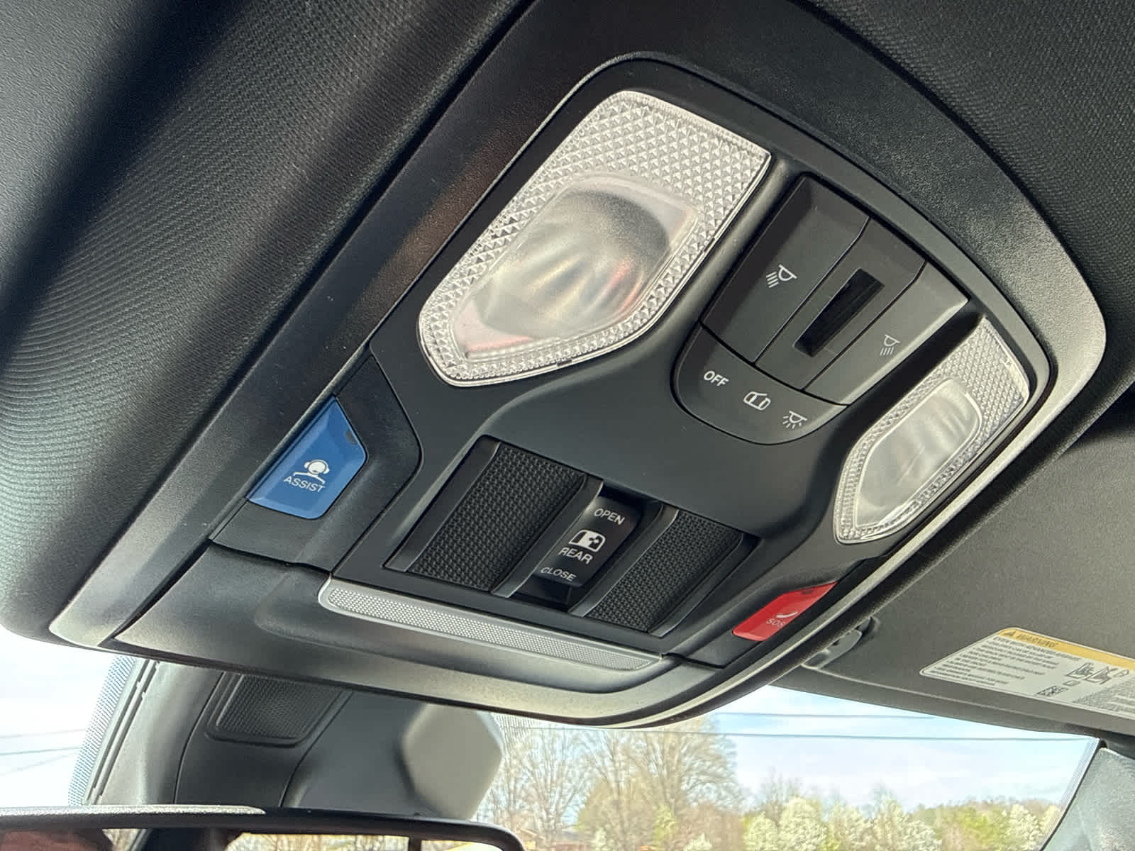 2025 RAM 1500 Tradesman Crew Cab 4x4 5'7' Box