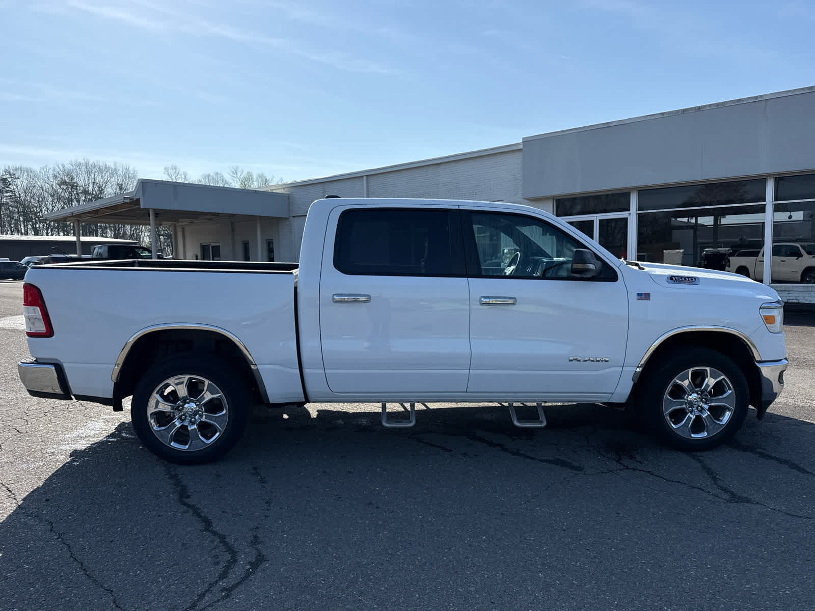 2023 RAM 1500 Big Horn Crew Cab 4x4 5'7' Box