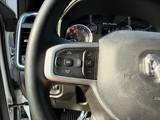 2023 RAM 1500 Big Horn Crew Cab 4x4 5'7' Box