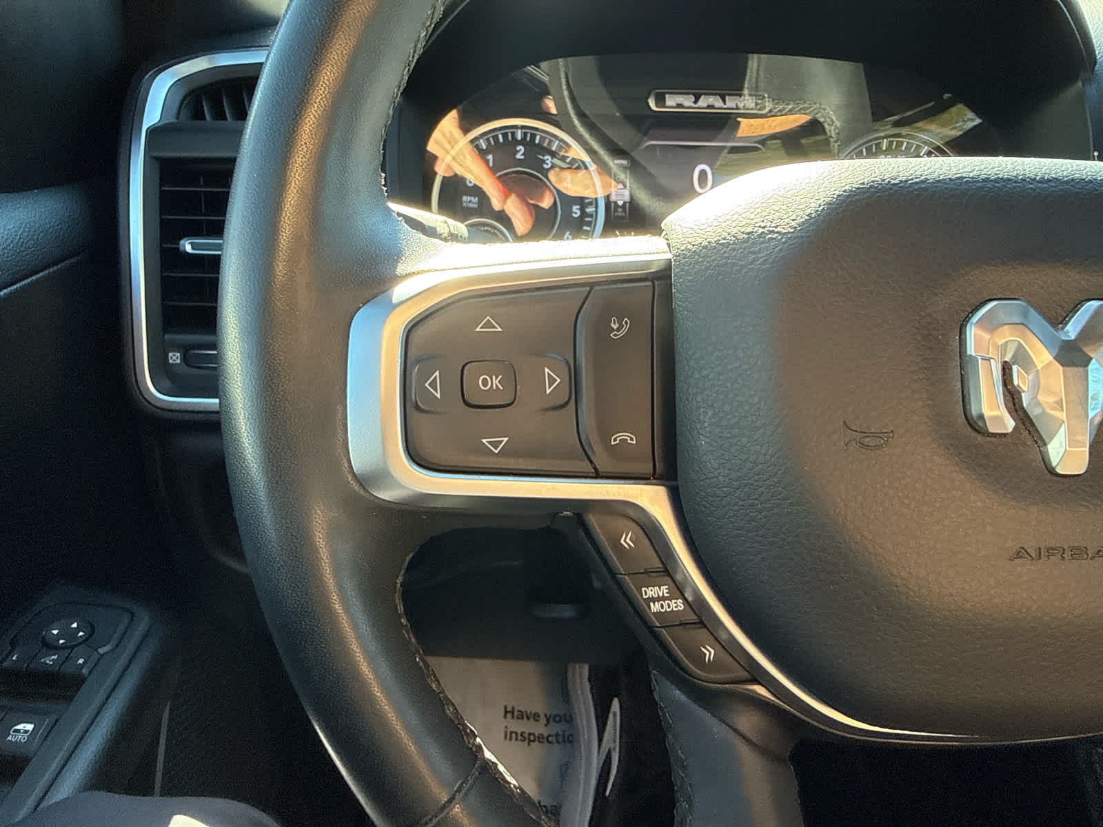 2025 RAM 1500 Big Horn Crew Cab 4x4 5'7' Box
