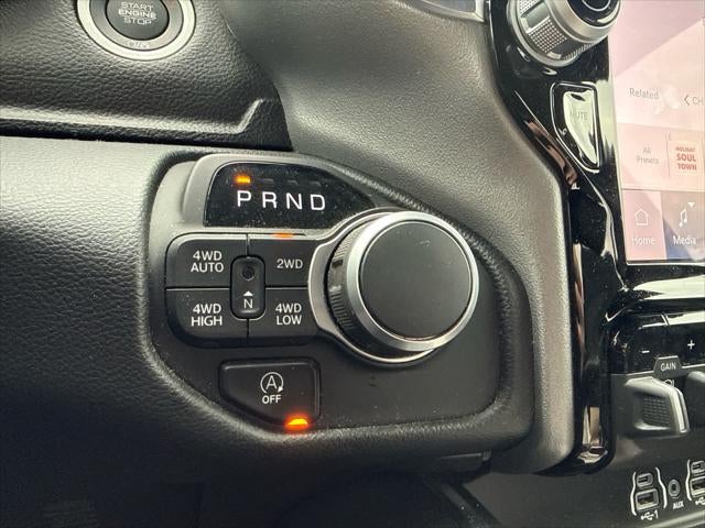 2025 RAM 1500 Big Horn Crew Cab 4x4 5'7' Box