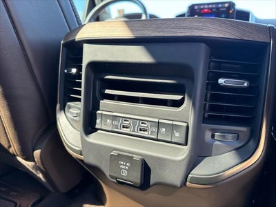 2025 RAM 1500 Limited Longhorn Crew Cab 4x4 5'7' Box
