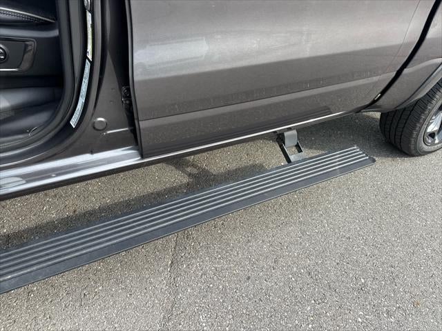 2024 RAM 1500 Limited Crew Cab 4x4 5'7' Box