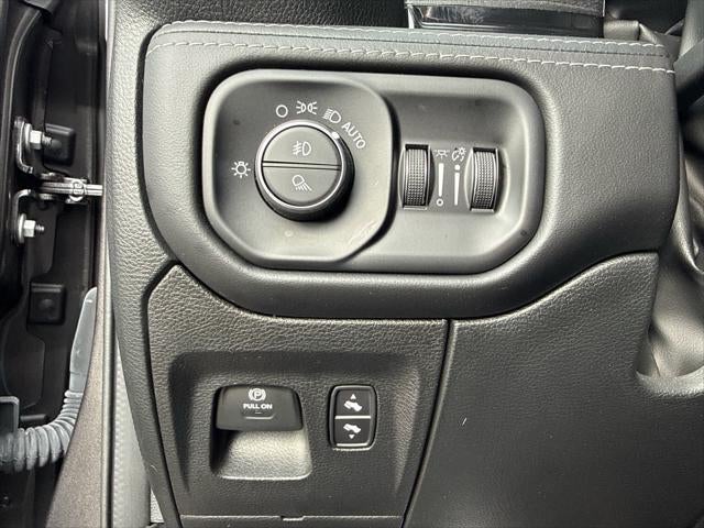 2024 RAM 1500 Limited Crew Cab 4x4 5'7' Box
