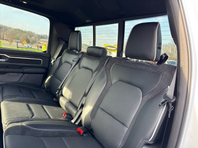 2026 RAM 1500 Laramie Crew Cab 4x4 5'7' Box