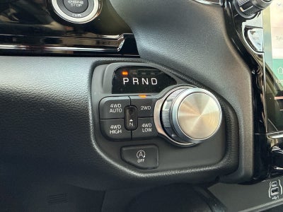 2026 RAM 1500 Laramie Crew Cab 4x4 5'7' Box