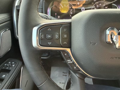 2026 RAM 1500 Laramie Crew Cab 4x4 5'7' Box