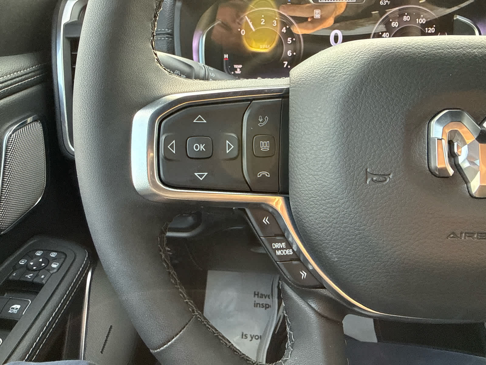 2026 RAM 1500 Laramie Crew Cab 4x4 5'7' Box