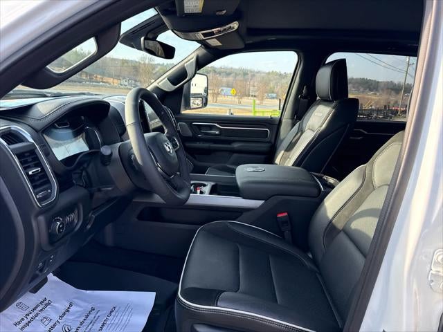 2026 RAM 1500 Laramie Crew Cab 4x4 5'7' Box