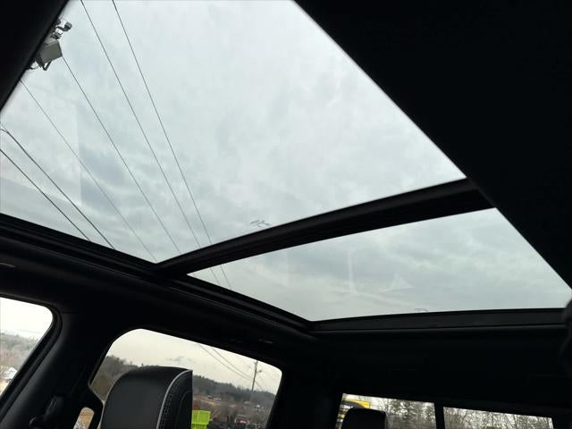 2026 RAM 1500 Laramie Crew Cab 4x4 5'7' Box