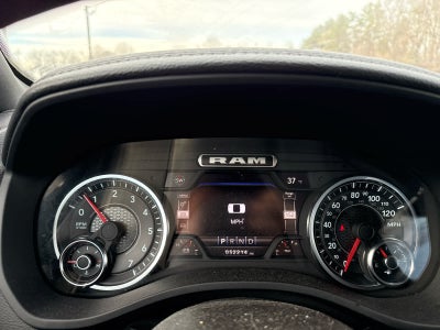 2024 RAM 1500 Laramie Crew Cab 4x4 5'7' Box