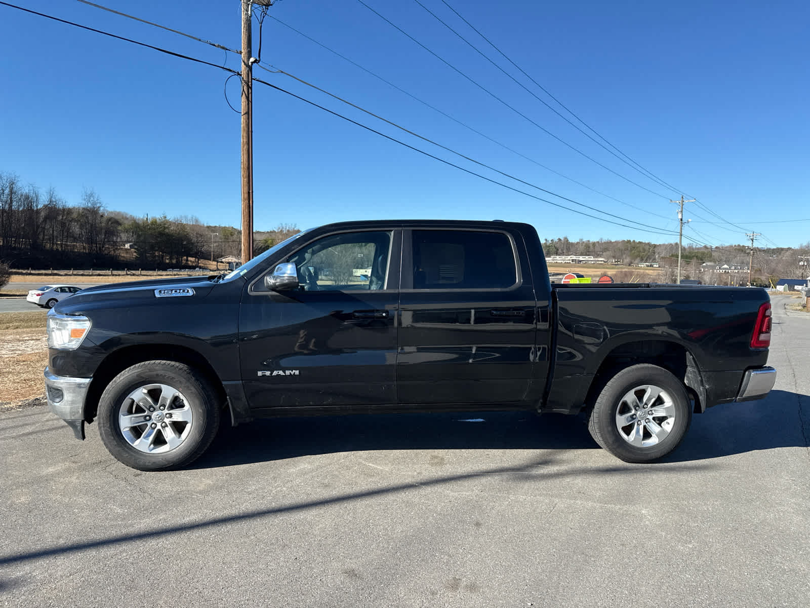 2024 RAM 1500 Laramie Crew Cab 4x4 5'7' Box
