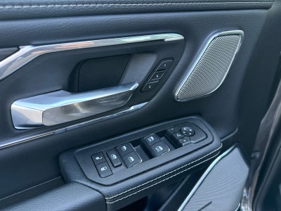 2026 RAM 1500 Laramie Crew Cab 4x4 5'7' Box