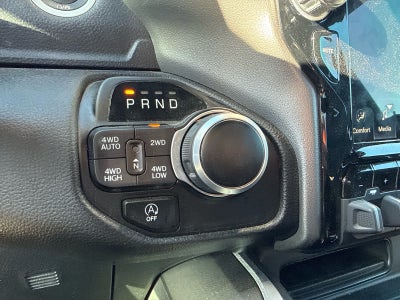 2023 RAM 1500 Big Horn Crew Cab 4x4 6'4' Box