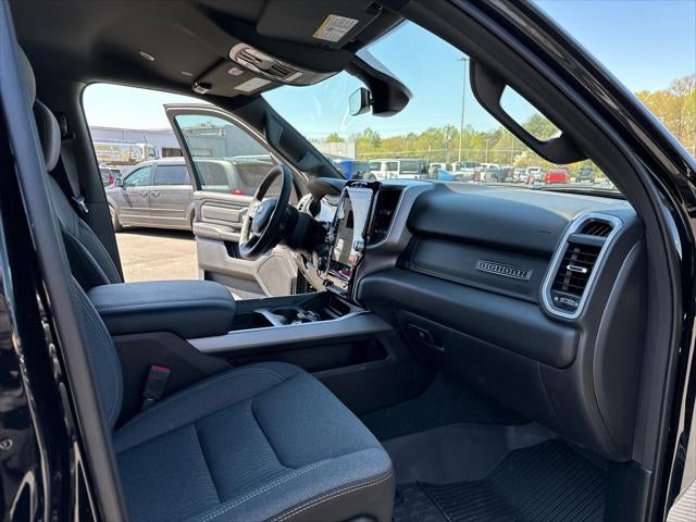 2023 RAM 1500 Big Horn Crew Cab 4x4 6'4' Box