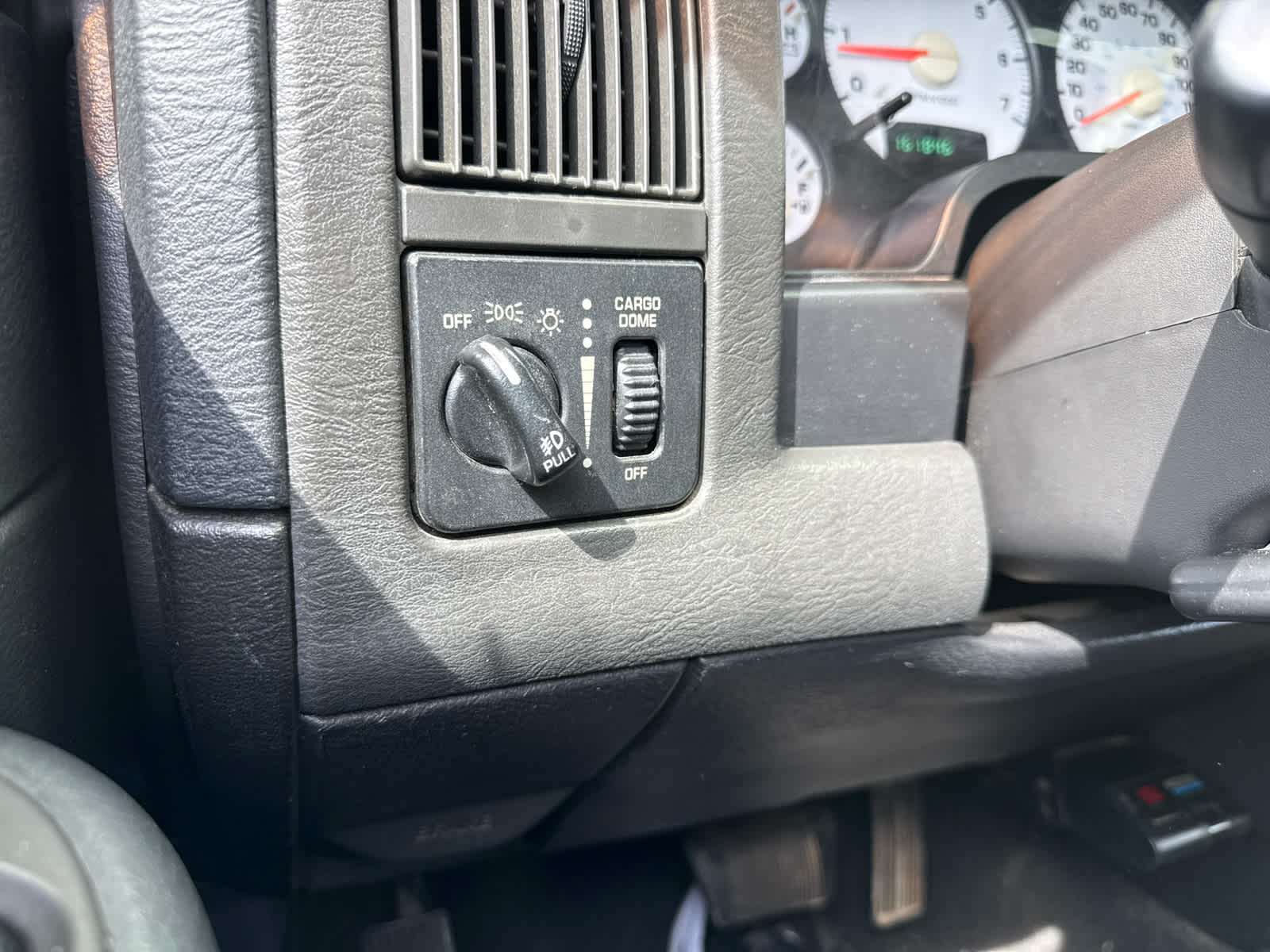 2005 Dodge Ram 1500 SLT