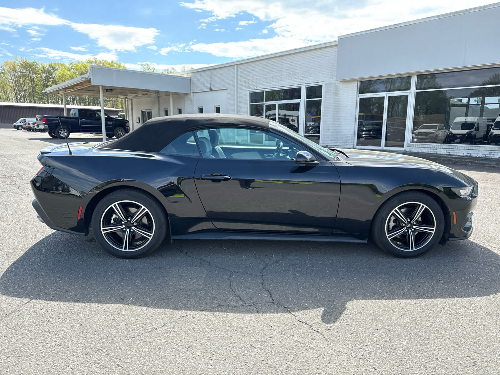 2024 Ford Mustang EcoBoost Premium