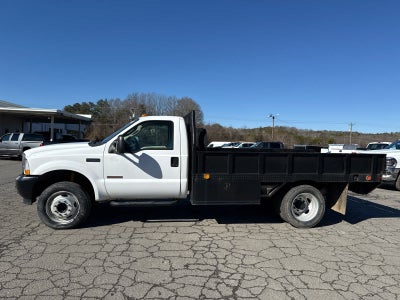 2004 Ford F-550 Chassis XL