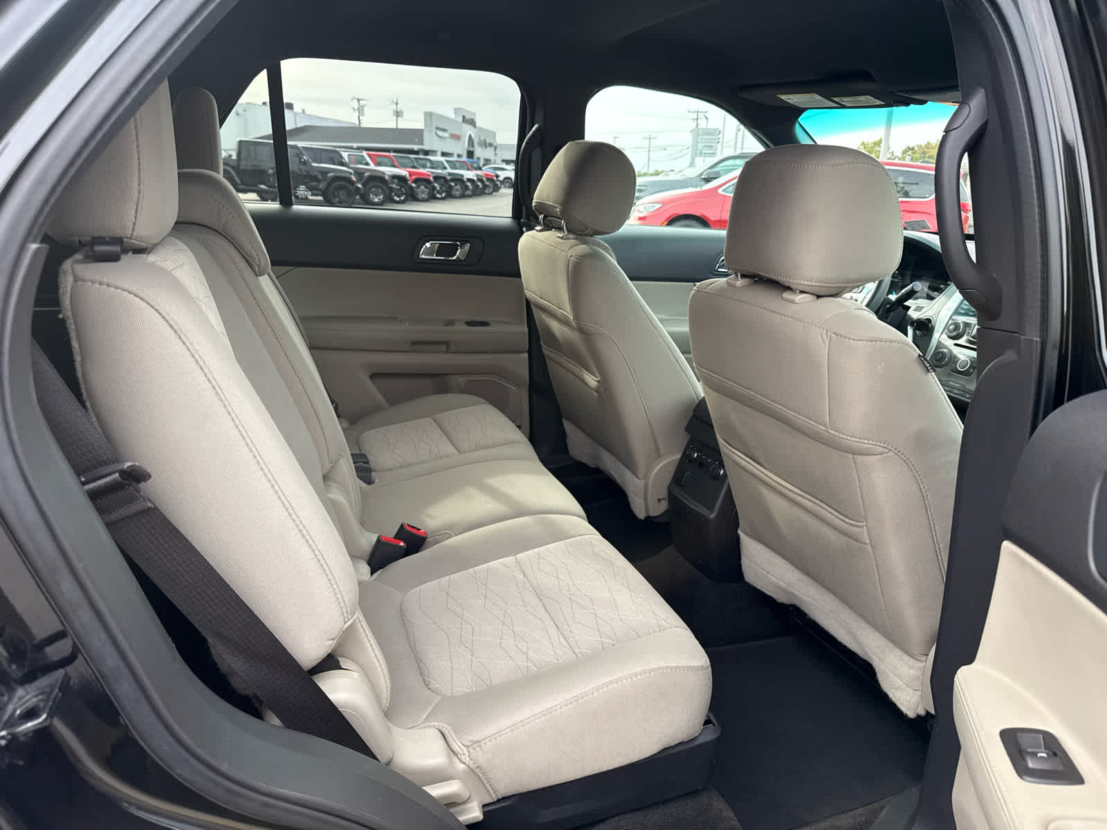 2015 Ford Explorer Base