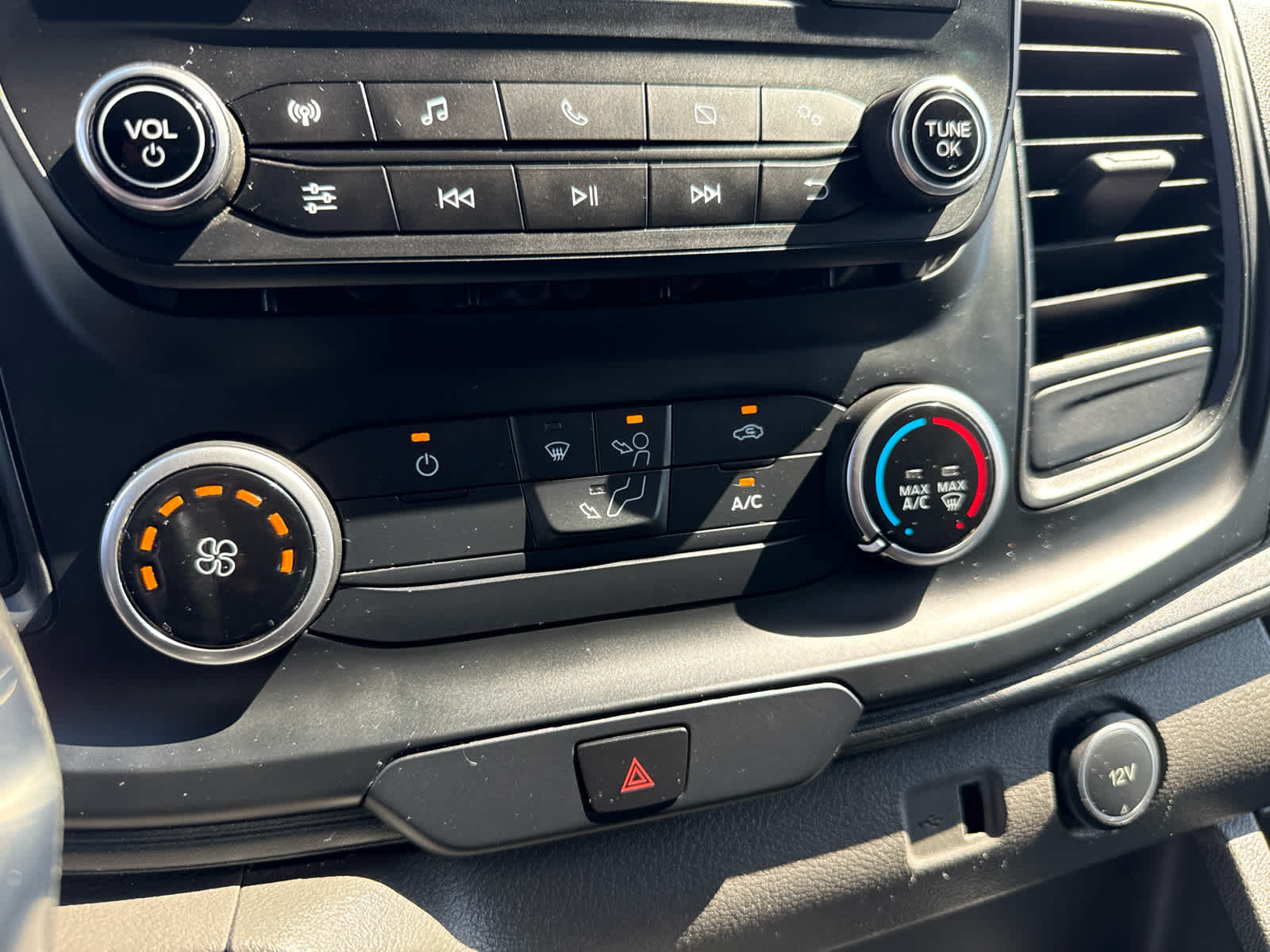2020 Ford Transit-250 Cargo Van T-250 130' Low Rf 9070 GVWR RWD