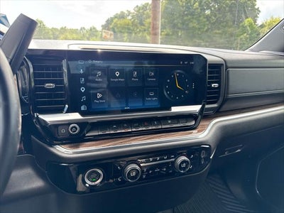 2024 Chevrolet Silverado 1500 4WD Crew Cab Short Bed LT with 2FL