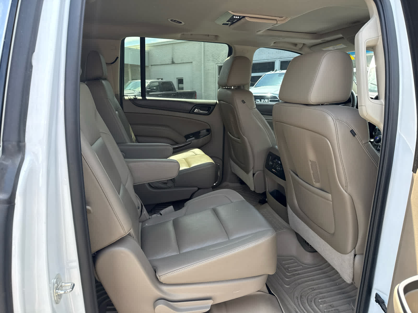 2016 GMC Yukon XL SLT