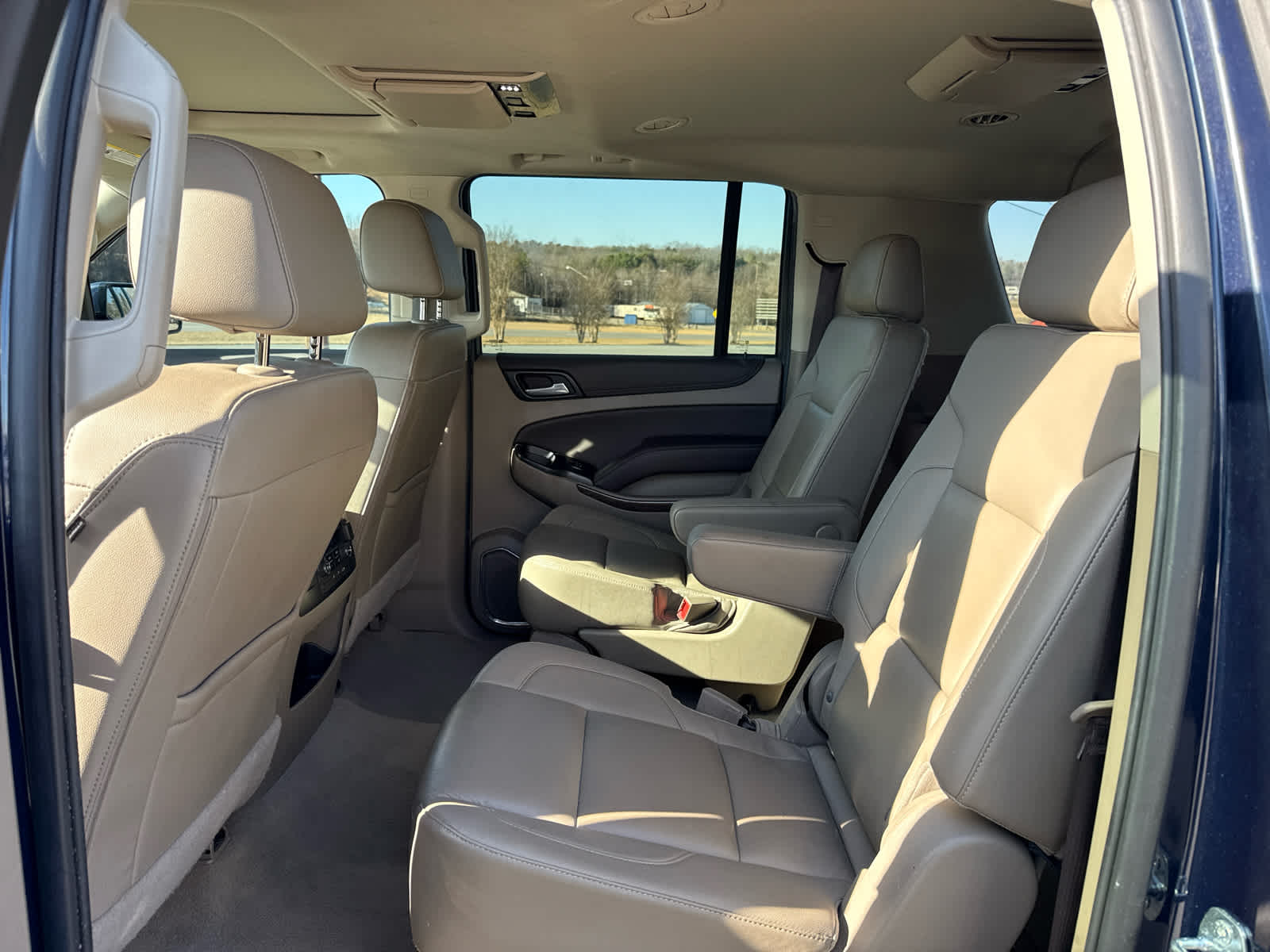2020 Chevrolet Suburban 4WD LT