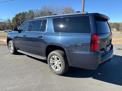 2020 Chevrolet Suburban 4WD LT