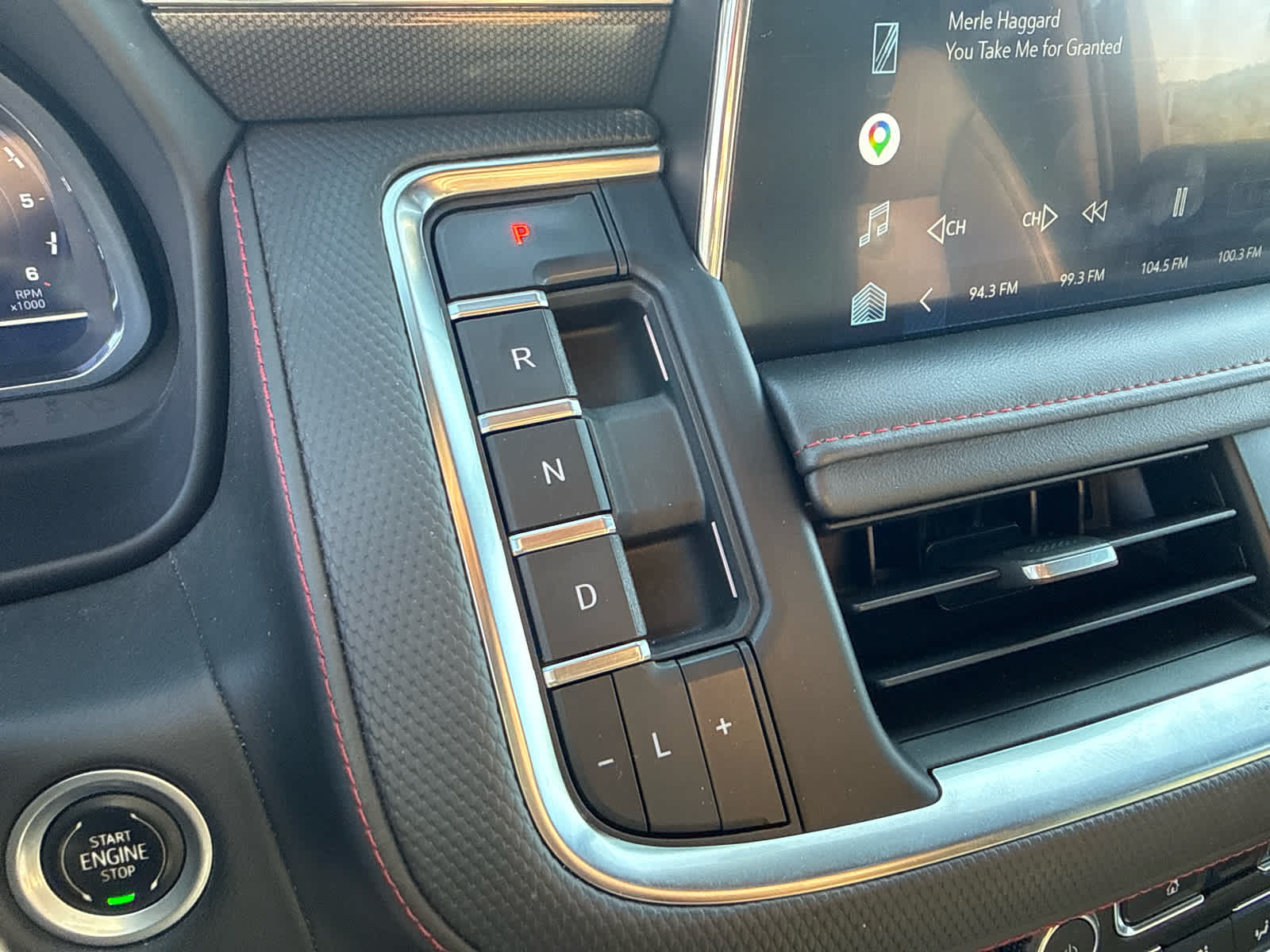 2022 Chevrolet Tahoe 4WD RST