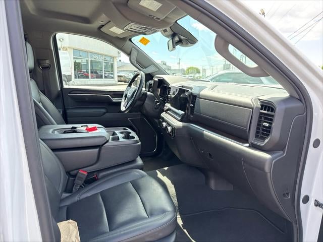 2025 GMC Sierra 1500 2WD Crew Cab Short Box SLT