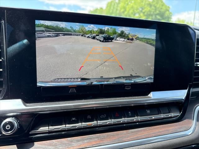 2025 GMC Sierra 1500 2WD Crew Cab Short Box SLT