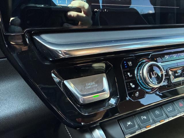 2024 GMC Sierra 1500 4WD Crew Cab Short Box Denali Ultimate