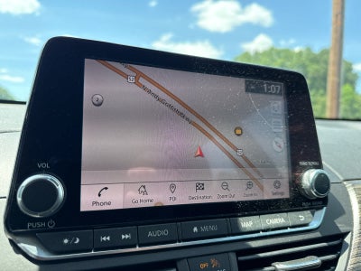 2022 Nissan Altima SL FWD